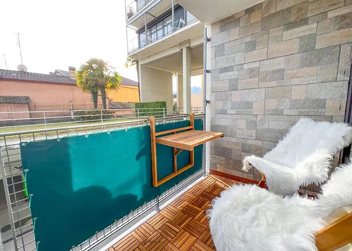 Bright Tiny - Shared Pool & Sauna - Free Parking - Air Condition Apartamento *